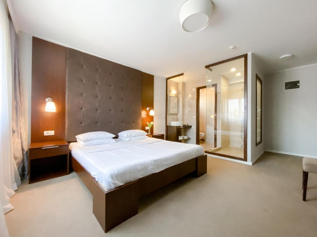 Luka De Luka Suites Belgrad Exterior foto